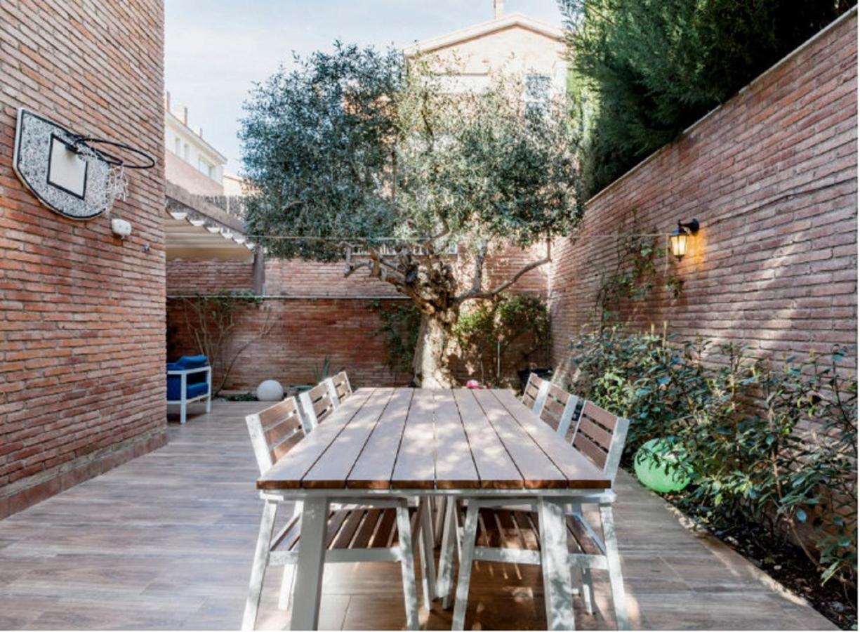 Bonito Duplex Con Piscina En Barcelona&Playa Apartment Tiana Ngoại thất bức ảnh