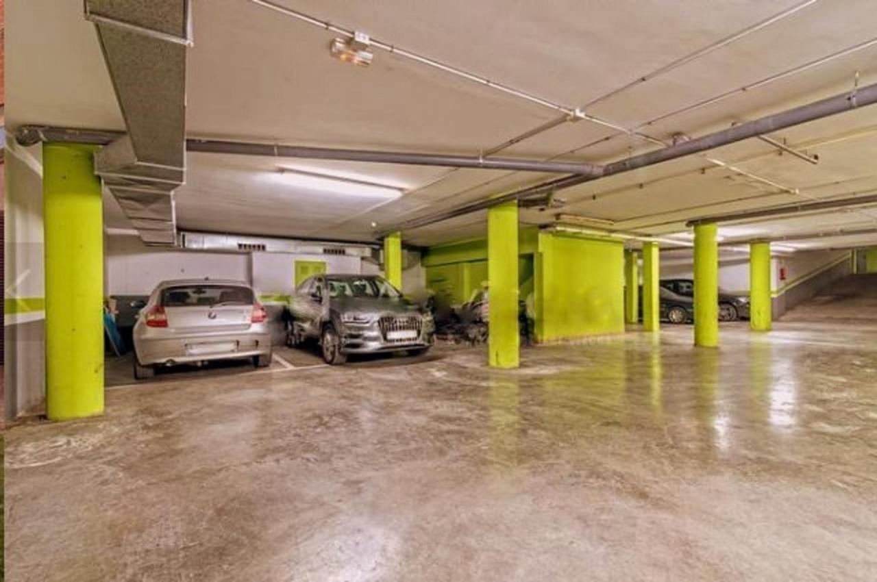 Bonito Duplex Con Piscina En Barcelona&Playa Apartment Tiana Ngoại thất bức ảnh